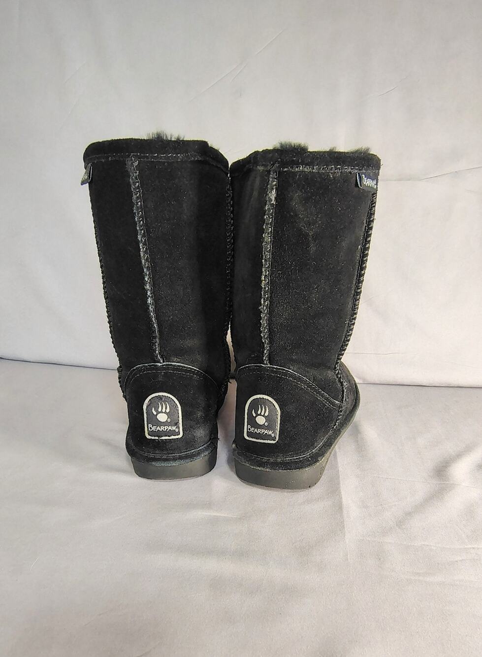 Bearpaw Emma Soft Suede Winter Boots Size 7
